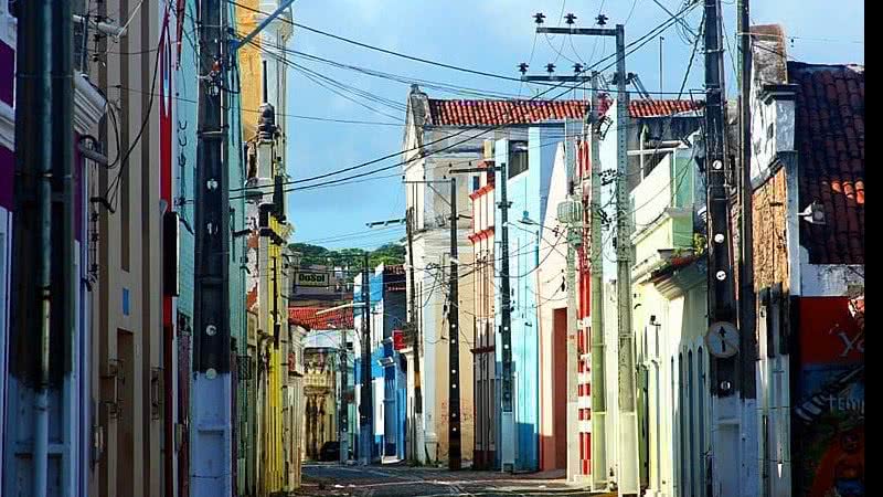 Um dos primeiros passos será realizar um levantamento dos proprietários de imóveis e terrenos abandonados - Reprodução/Internet