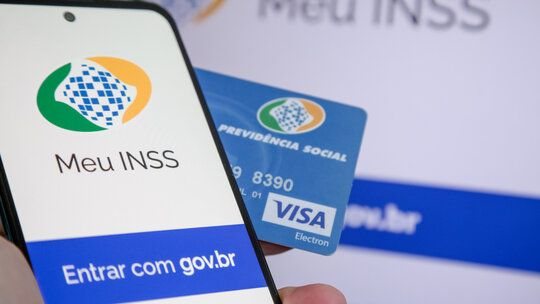 A constituição da Fenap visava pressionar o INSS e garantir privilégios, mas investigações revelaram um esquema de fraudes. - Reprodução