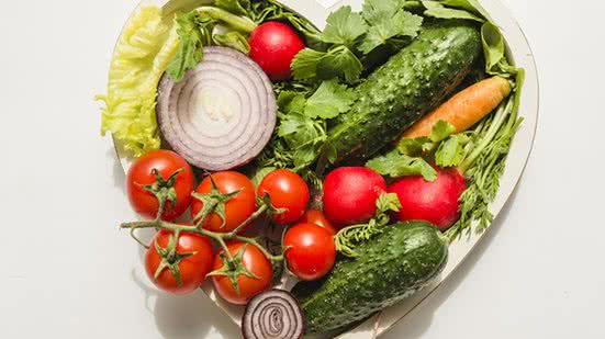 Conheça as vitaminas que auxiliam na proteção contra o câncer - Reprodução