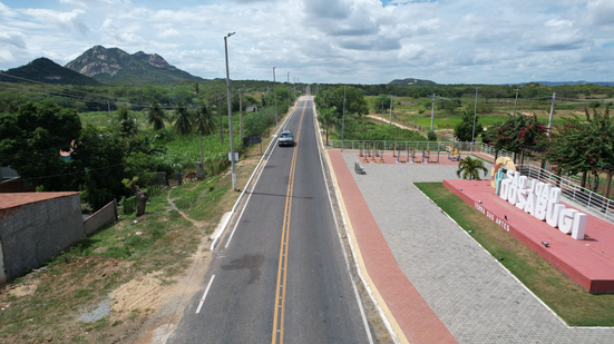 Governo entregou 48 quilômetros restaurados da RN-118, que conecta Caicó a São João do Sabugi, Ipueira e segue até a divisa com a Paraíba - Governo do RN