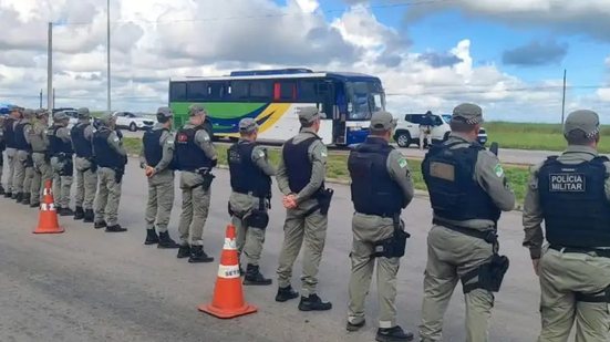 A operação contou com a participação de várias unidades da Polícia Militar e da Polícia Rodoviária Federal para garantir a segurança. - Divulgação