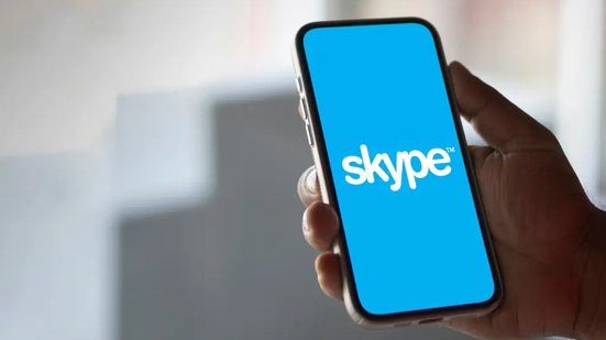 Apesar de contar com mais de 36 milhões de usuários ativos em 2023, o Skype não conseguia mais acompanhar as atualizações de novos softwares - Reprodução/Shutterstock