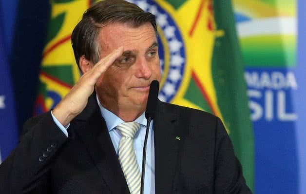 Bolsonaro, após alta médica, se junta a manifestantes que pedem a aprovação de projeto de lei sobre anistia em Brasília. - Divulgação