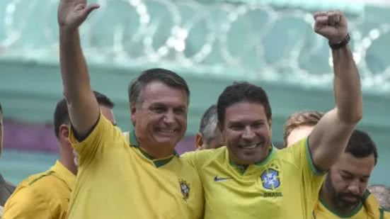 Com 315 votos a favor, a Câmara decidiu suspender a ação penal de Ramagem, levantando questões sobre o impacto para o ex-presidente Bolsonaro. - Divulgação