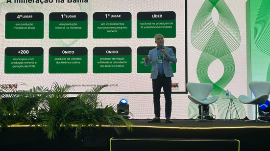 Henrique Carballal durante sua palestra na Expo Minera Nordeste 2025 - Júnior Teixeira/BNews Natal