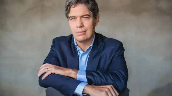 Ricardo Amorim irá compartilhar insights sobre tendências e empreendedorismo no evento do Teatro Riachuelo. - Divulgação