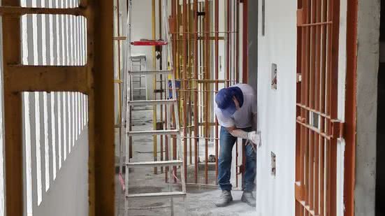 As obras já começaram a ser executadas nas penitenciárias de Alcaçuz, Parnamirim e Rogério Coutinho Madruga - Divulgação/SEAP