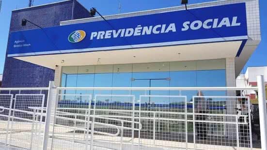 O governo enfrenta o desafio de reequilibrar as contas públicas - Reprodução/Internet