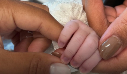Ludmilla e Brunna Gonçalves anunciam o nascimento da primeira filha - Imagem: Reprodução/Instagram