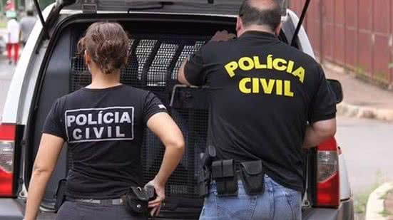 O homem foi conduzido à sede da DHPP, onde foi lavrado o auto de prisão em flagrante - Divulgação