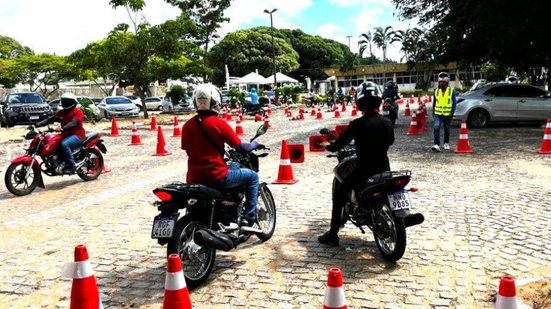 Campanhas educativas e ações de fiscalização são essenciais para garantir a segurança dos motociclistas no estado. - Divulgação
