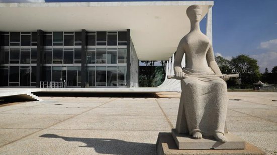 O  STF entende que a regra não cria uma nova inelegibilidade, mas se insere dentro do poder regulamentar do TSE - Reprodução/Internet