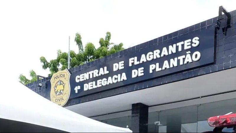 A ousadia do preso surpreendeu policiais na Central de Flagrantes após furto de anéis de ouro e prata. - Divulgação