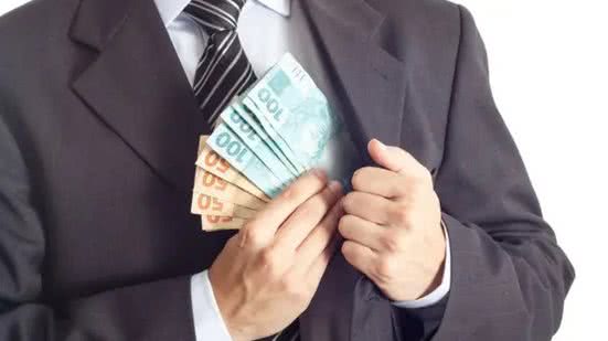 A economia e a inflação ocupam a terceira posição, apontadas por 29,4% dos entrevistados - Reprodução/Internet