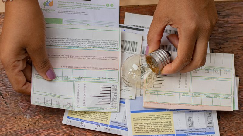 Isenção também abrange famílias com deficiência, idosos e comunidades indígenas ou quilombolas, beneficiando os mais necessitados. - Divulgação