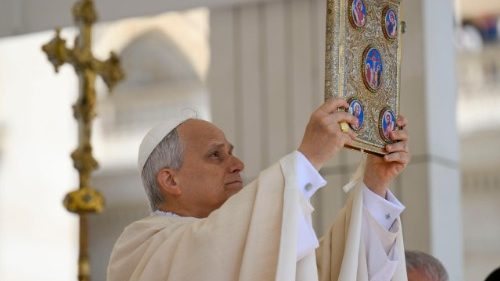Com 1,4 bilhão de fiéis, o novo pontífice destaca a importância de evitar a instrumentalização da fé e a propaganda religiosa. - Reprodução/Vatican Media