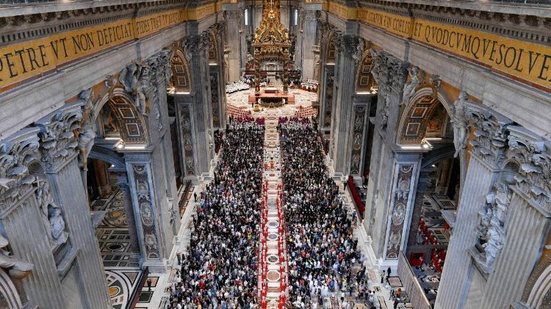 Após a procissão, os cardeais farão um juramento coletivo e individual, prometendo sigilo sobre a eleição papal. - Divulgação