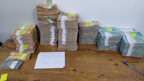 Foi recuperada a quantia de R$ 947.345,00 em dinheiro - PRF/RN
