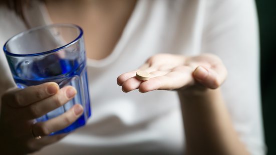 Suplementos que prometem curar o câncer: um mercado perigoso e ilegal - Reprodução/Freepik