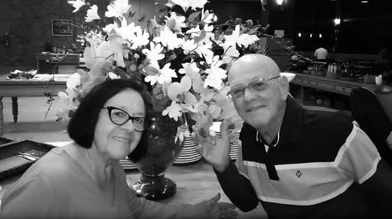O casal, que se conheceu na adolescência, viveu uma linda história de amor, marcada por desafios e momentos felizes até o fim - Reprodução/Redes Sociais