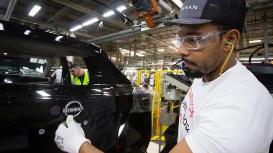 Imagem Nissan planeja demitir 20 mil funcionários e fechar fábricas para evitar falência