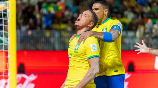 Copa do Mundo de beach soccer: Brasil goleia Omã por 11 a 1 - Reprodução