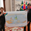 Dilma exibe mapa-múndi de cabeça para baixo em evento na China - Reprodução