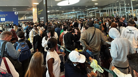 Caos no Aeroporto de Lisboa devido a novas regras de imigração - Reprodução