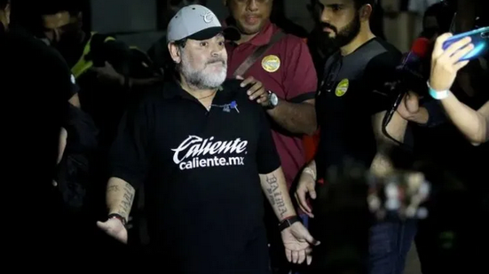 Justiça argentina arquiva processo sobre morte de Maradona - Ulises Ruiz / AFP