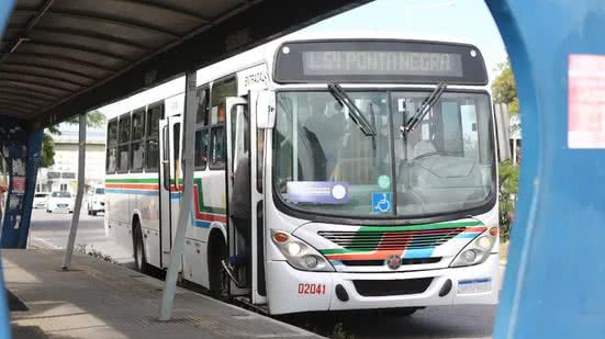 Motoristas e cobradores do transporte público de Natal decidiram por unanimidade entrar em greve após rejeitar proposta de empresários. - Reprodução/Governo do RN