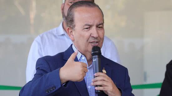 O governador Jorginho Mello confirmou que 8 pessoas morreram após a queda de um balão em Praia Grande, SC, durante um passeio turístico - Reprodução