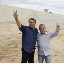 Bolsonaro receberá títulos de cidadania e participará de seminários, destacando sua presença no cenário político do RN - Reprodução