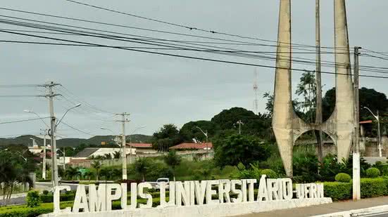 Os cortes orçamentários de 2025 impactam a UFRN e outras universidades, com reduções significativas em seus recursos financeiros - Reprodução