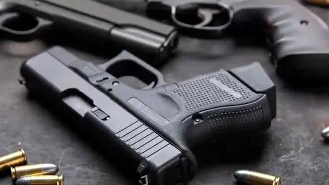 Defensores argumentam que a medida é necessária para combater a violência armada e o uso de armamentos ilegais no país. - Divulgação