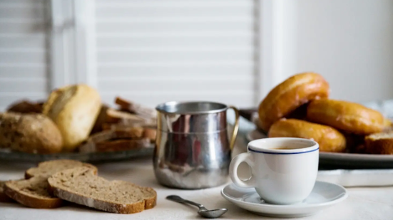 Entenda como o que você come no café da manhã pode impactar sua saúde - Reprodução/Freepik