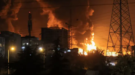 O primeiro-ministro israelense promete que a campanha militar continuará - Foto: ATTA KENARE/AFP/Getty Images