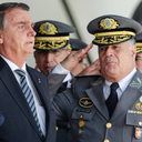 Ex-presidente Jair Bolsonaro e o general Freire Gomes - TÉRCIO TEIXEIRA/AFP