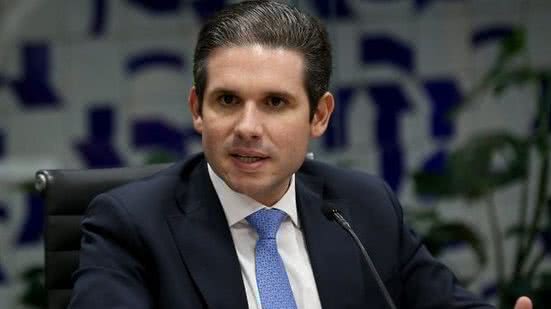 Hugo Motta anuncia votação do PDL que revoga aumento do IOF e outras medidas importantes na Câmara dos Deputados. - Divulgação