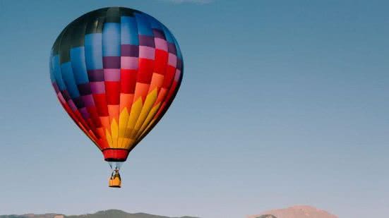 Empresas de balonismo atuam sem certificação, colocando em risco a segurança dos passageiros e enfrentando possíveis sanções legais. - Divulgação