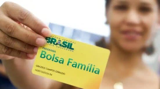 Fraudes ideológicas no Bolsa Família são comuns, com famílias se cadastrando como unipessoais para burlar o sistema e garantir benefícios. - Divulgação