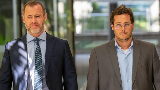 Paulo Cunha Bueno, advogado do ex-presidente Jair Bolsonaro, e o ex-assessor Fábio Wajngarten - Fabio Rodrigues-Pozzebom/Agência Brasil