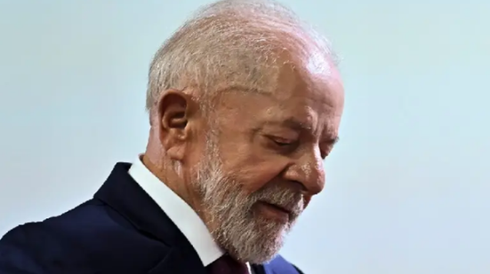Com foco em trabalhadores, governo Lula propõe taxar super-ricos e reformar jornada de trabalho - Foto: Getty Images