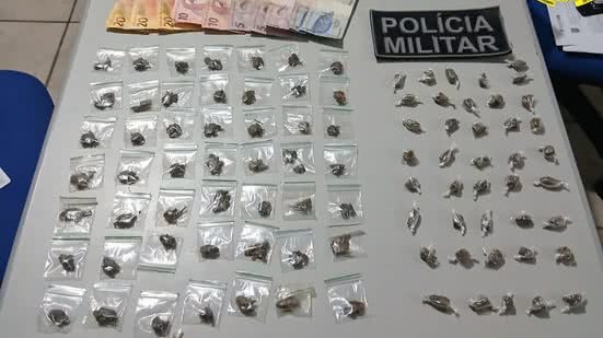 Imagem Homem é preso por tráfico de drogas com 100 porções de drogas na Grande Natal