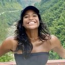 Juliana Marins, empresária e amante da natureza, escorregou em terreno frágil, dificultando o resgate por quatro dias - Reprodução