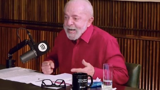 Durante podcast, Lula faz comparação entre a situação do Brasil e a destruição na Faixa de Gaza, destacando o legado de Bolsonaro. - Reprodução/Spotify