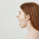 Estresse e bruxismo podem causar dor na mandíbula - Reprodução/Freepik