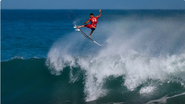 Ítalo brilha no Mundial de Surfe e garante vaga com aéreo espetacular no RJ - Reprodução