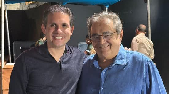 O ex-prefeito de Natal, Álvaro Dias, esteve no São João de Patos, uma das maiores festas do Nordeste, convidado por Hugo Motta. - Divulgação