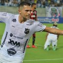 Richardson, que já atuou em 153 partidas pelo ABC, volta ao clube para ajudar na busca por novos títulos até 2026. - Divulgação