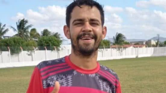 Julian Mauricio da Silva, de 25 anos, não resistiu a queimaduras graves após explosão em fábrica clandestina de fogos de artifício. - Divulgação